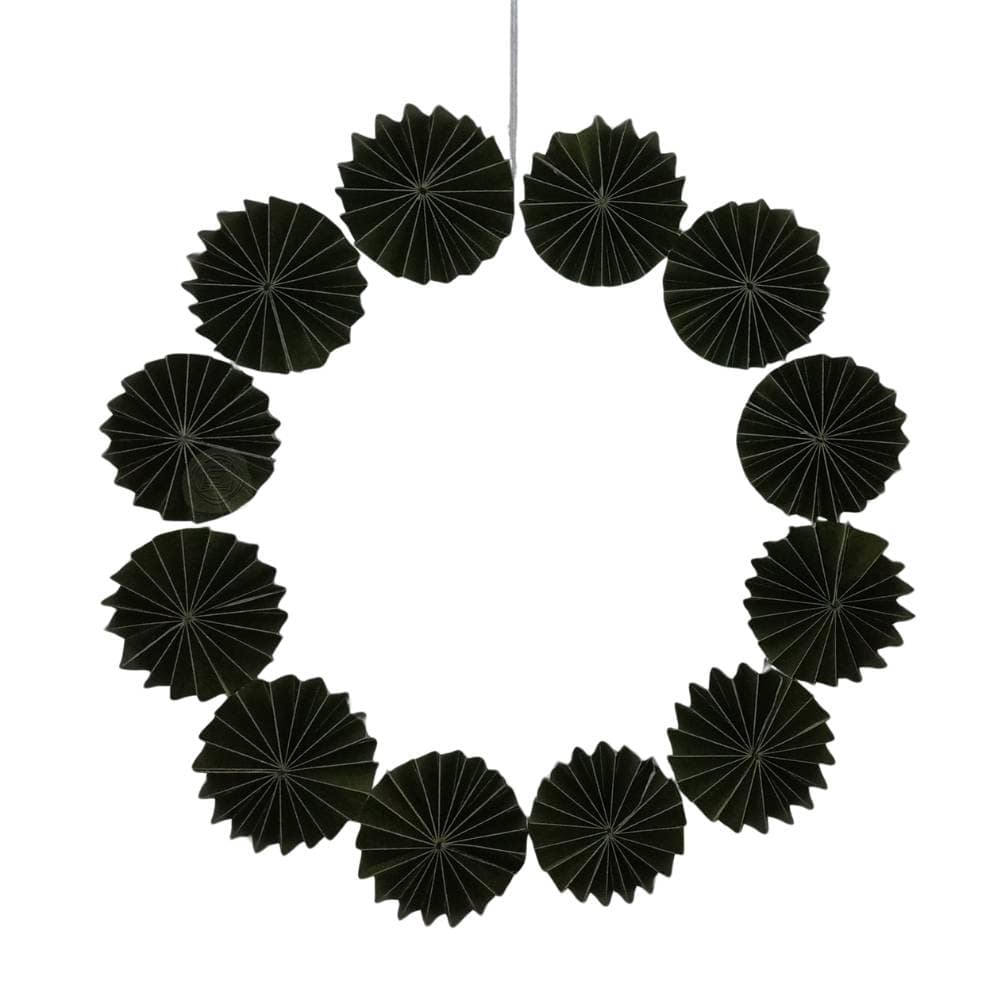 EW 007 Fan Paper Wreath